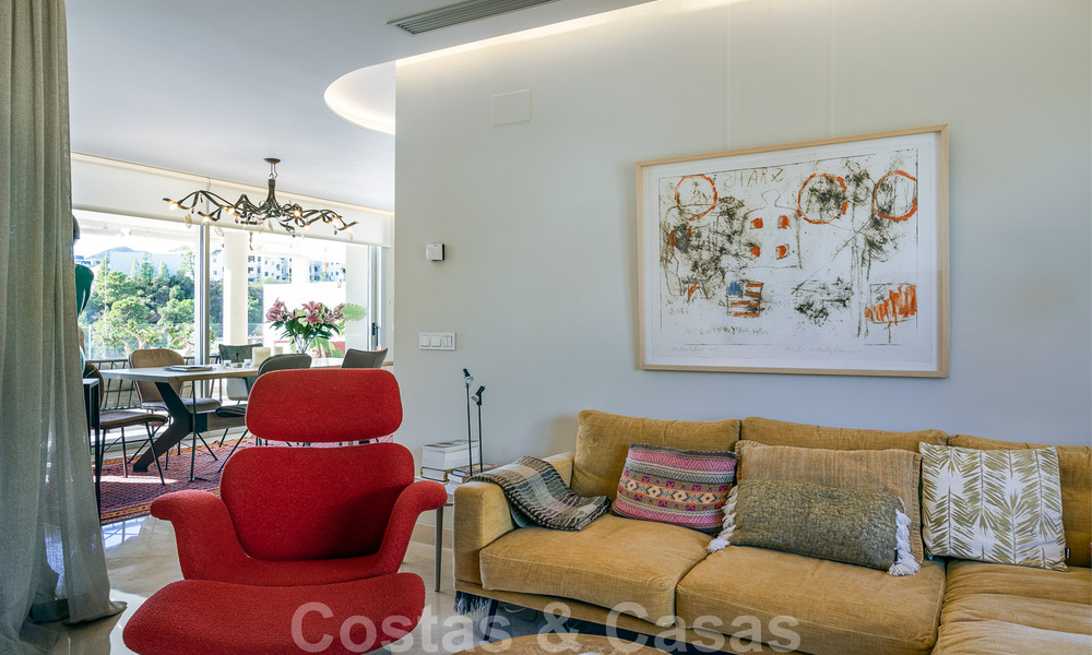 Modern, hedendaags, luxe penthouse te koop met panoramisch uitzicht op de vallei en de zee in het exclusieve Benahavis - Marbella 39112