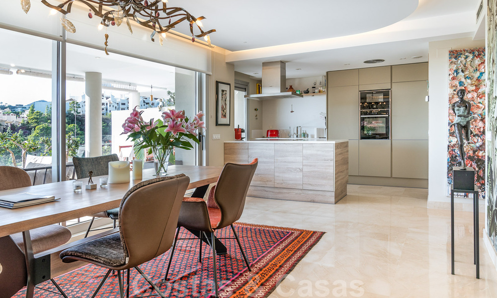 Modern, hedendaags, luxe penthouse te koop met panoramisch uitzicht op de vallei en de zee in het exclusieve Benahavis - Marbella 39114
