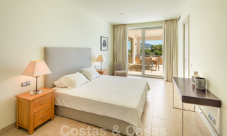 Eigentijdse, luxevilla te koop, eerstelijns Las Brisas golf met prachtig uitzicht in Nueva Andalucia, Marbella 39255 