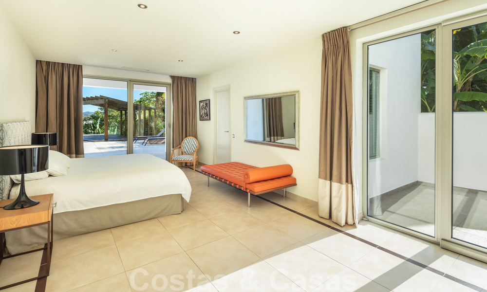Eigentijdse, luxevilla te koop, eerstelijns Las Brisas golf met prachtig uitzicht in Nueva Andalucia, Marbella 39261