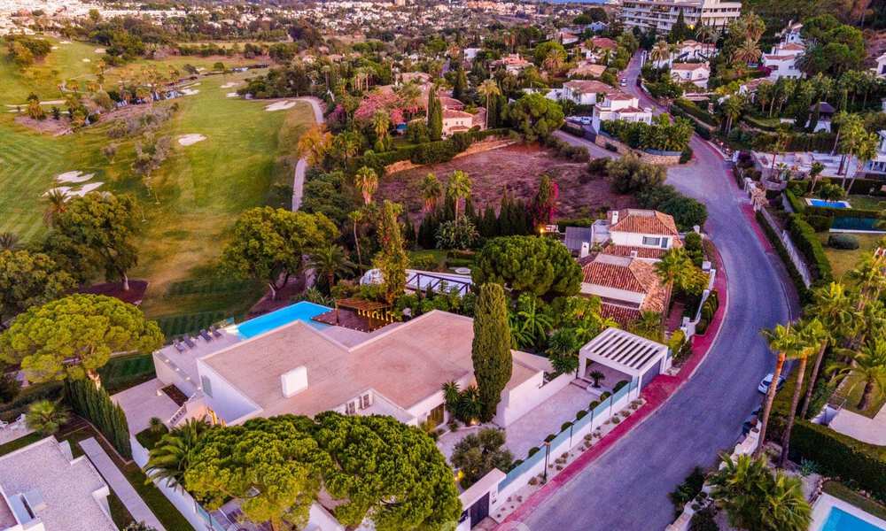 Eigentijdse, luxevilla te koop, eerstelijns Las Brisas golf met prachtig uitzicht in Nueva Andalucia, Marbella 39263
