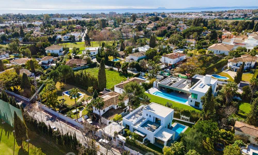 Instapklare, nieuwe, moderne villa te koop in Guadalmina naast San Pedro in Marbella 39320