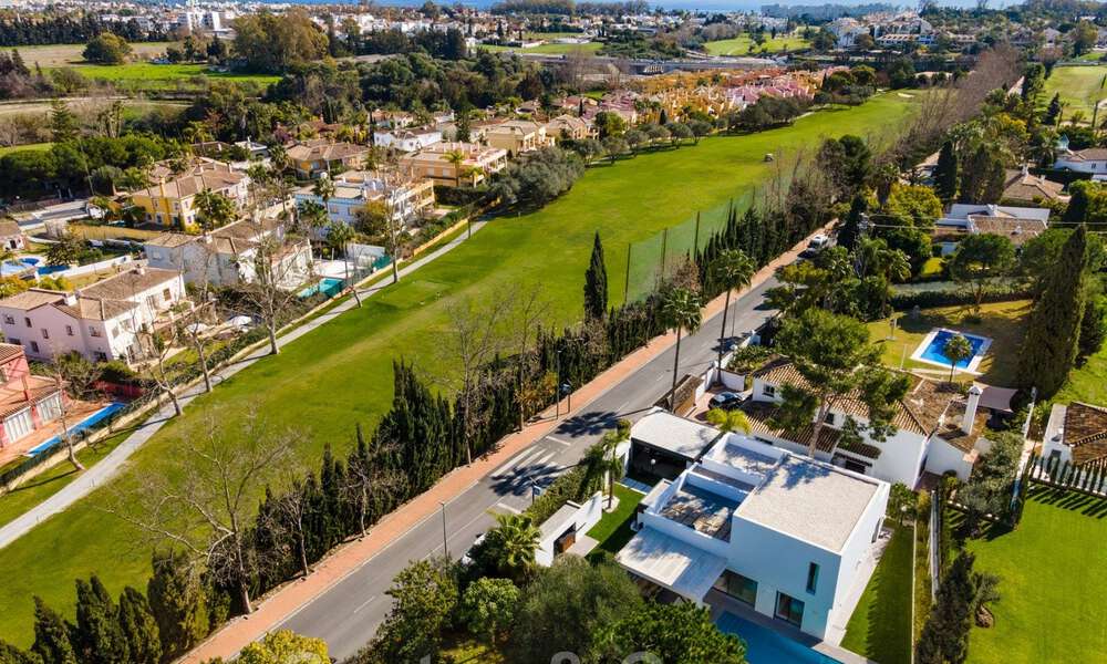 Instapklare, nieuwe, moderne villa te koop in Guadalmina naast San Pedro in Marbella 39321