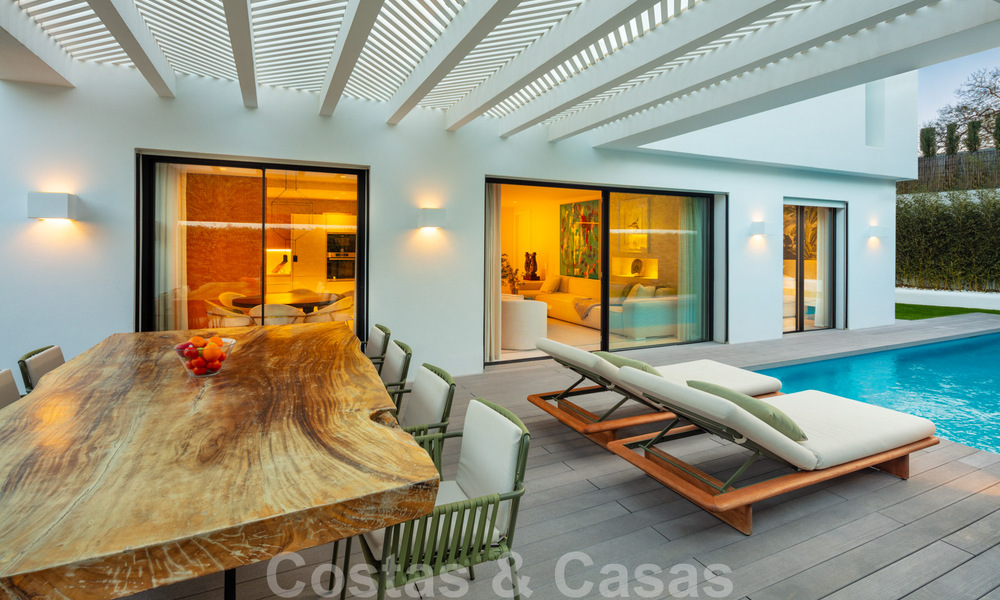 Instapklare, nieuwe, moderne villa te koop in Guadalmina naast San Pedro in Marbella 39340