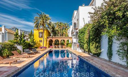 Charmant, pittoresk huis te koop in beveiligde woonwijk op de Golden Mile in Marbella 39415
