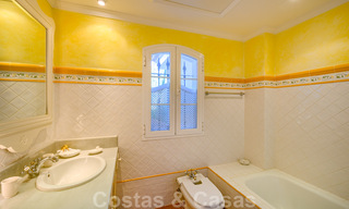 Spaanse stijl luxevilla te koop in de gegeerde strandwijk Bahia de Marbella 39444 