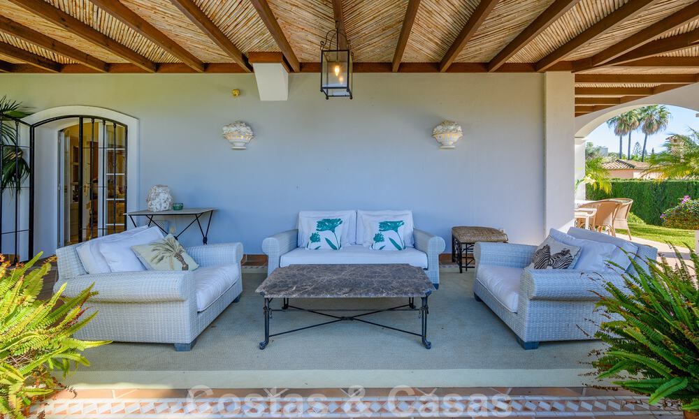 Spaanse stijl luxevilla te koop in de gegeerde strandwijk Bahia de Marbella 39462