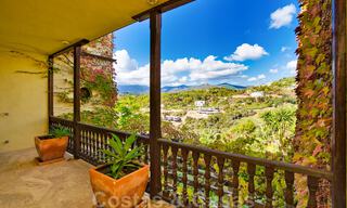Sprookjesachtig villa in Alahambra stijl te koop in het exclusieve Marbella Club Golf Resort in Benahavis aan de Costa del Sol 39514 