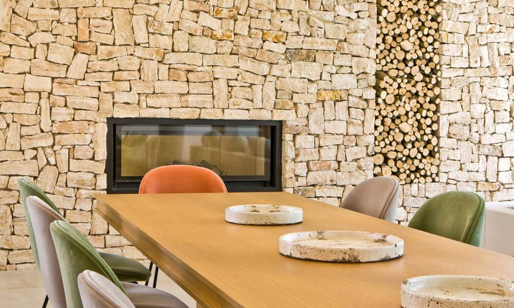 Gerenoveerde, riante luxevilla te koop in een Mediterrane stijl met een eigentijds design in Nueva Andalucia, Marbella 39595