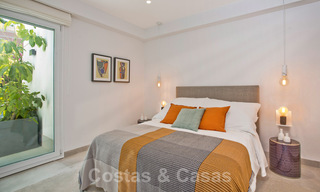 Gerenoveerde, riante luxevilla te koop in een Mediterrane stijl met een eigentijds design in Nueva Andalucia, Marbella 39602 