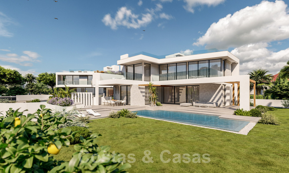 Luxueuze, nieuwbouw villa’s te koop aan de strandzijde met zeezicht in Marbella Oost 39815