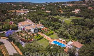 Adembenemend, stijlvol, andalusisch landgoed te koop op eerstelijns golf in Altos de Valderrama, Sotogrande 39977 
