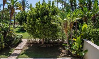 Sensationeel, luxueus, duplex appartement te koop, met privézwembad, in een vijfsterren eerstelijnstrand complex, Puerto Banus, Marbella 40092 