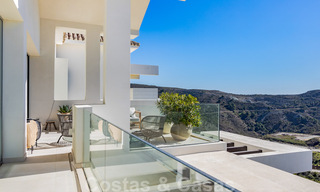 Instapklare, moderne - Andalusische, luxueuze nieuwbouw appartementen te koop met zeezicht in een gated resort in Benahavis - Marbella 40244 