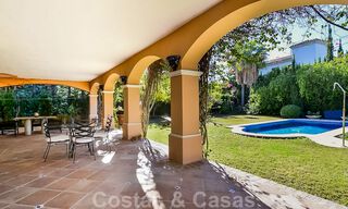 Traditionele, mediterrane luxevilla te koop in de golfvallei van Nueva Andalucia - Marbella 40288 