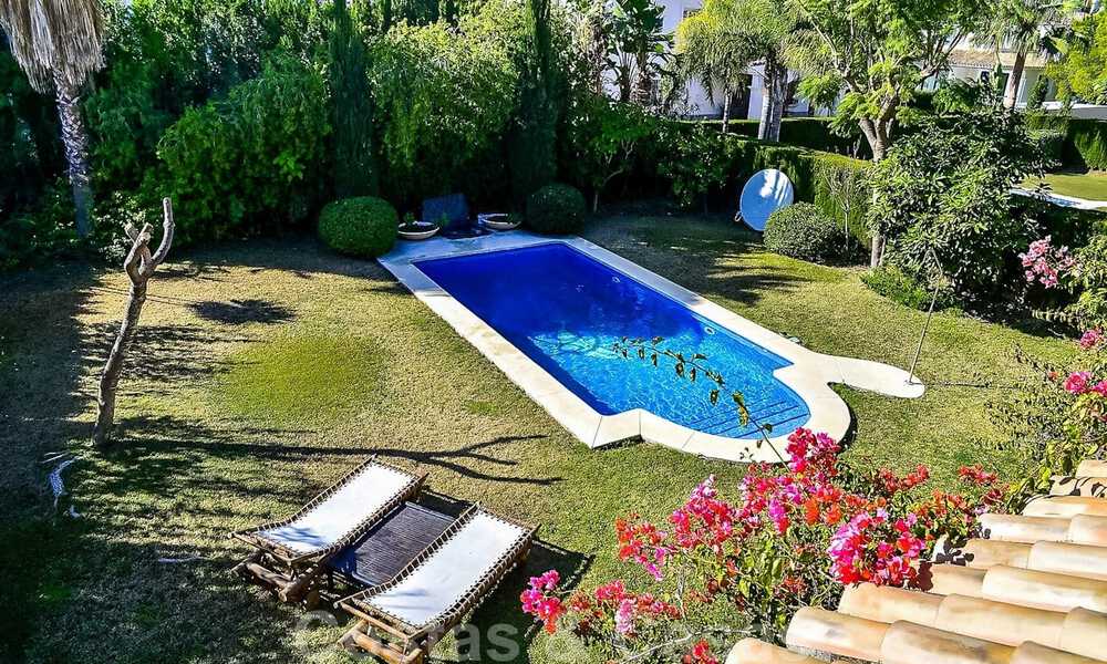 Traditionele, mediterrane luxevilla te koop in de golfvallei van Nueva Andalucia - Marbella 40294