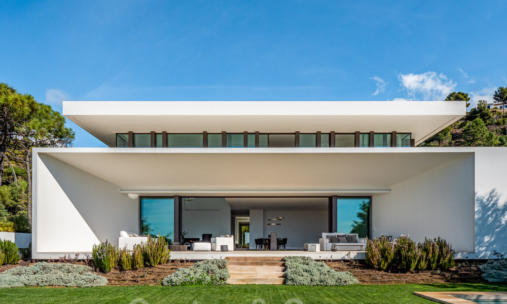 Hypermoderne, architecturale luxevilla te koop in exclusieve urbanisatie in Marbella - Benahavis 40396