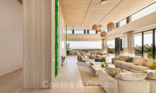 Royale, moderne villa te koop met spectaculair open zeezicht in een gated community in Benahavis - Marbella 40701 