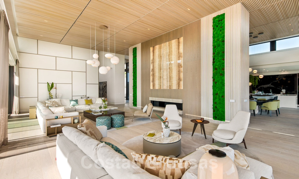 Royale, moderne villa te koop met spectaculair open zeezicht in een gated community in Benahavis - Marbella 40704