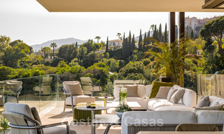 Royale, moderne villa te koop met spectaculair open zeezicht in een gated community in Benahavis - Marbella 40729 