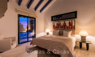 Magnifieke, traditionele, Andalusische luxevilla te koop met panoramisch zeezicht in Benahavis - Marbella 40798 