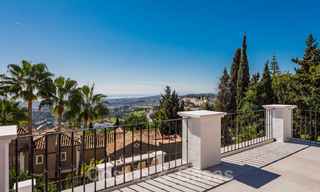 Magnifieke, traditionele, Andalusische luxevilla te koop met panoramisch zeezicht in Benahavis - Marbella 40800 