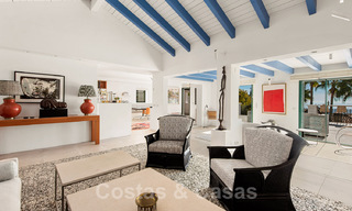 Magnifieke, traditionele, Andalusische luxevilla te koop met panoramisch zeezicht in Benahavis - Marbella 40819 