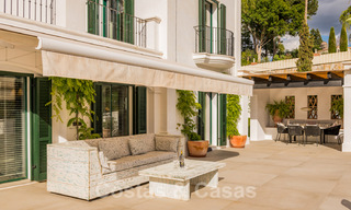 Magnifieke, traditionele, Andalusische luxevilla te koop met panoramisch zeezicht in Benahavis - Marbella 40823 