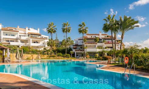 Luxe appartement te koop in een gated community en golf- en country Club vlak bij Marbella centrum 40973
