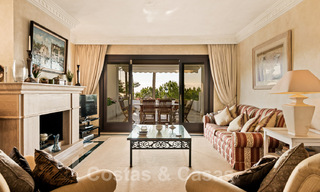 Luxe appartement te koop in een gated community en golf- en country Club vlak bij Marbella centrum 40975 