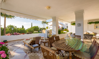 Luxe appartement te koop in een gated community en golf- en country Club vlak bij Marbella centrum 40978 