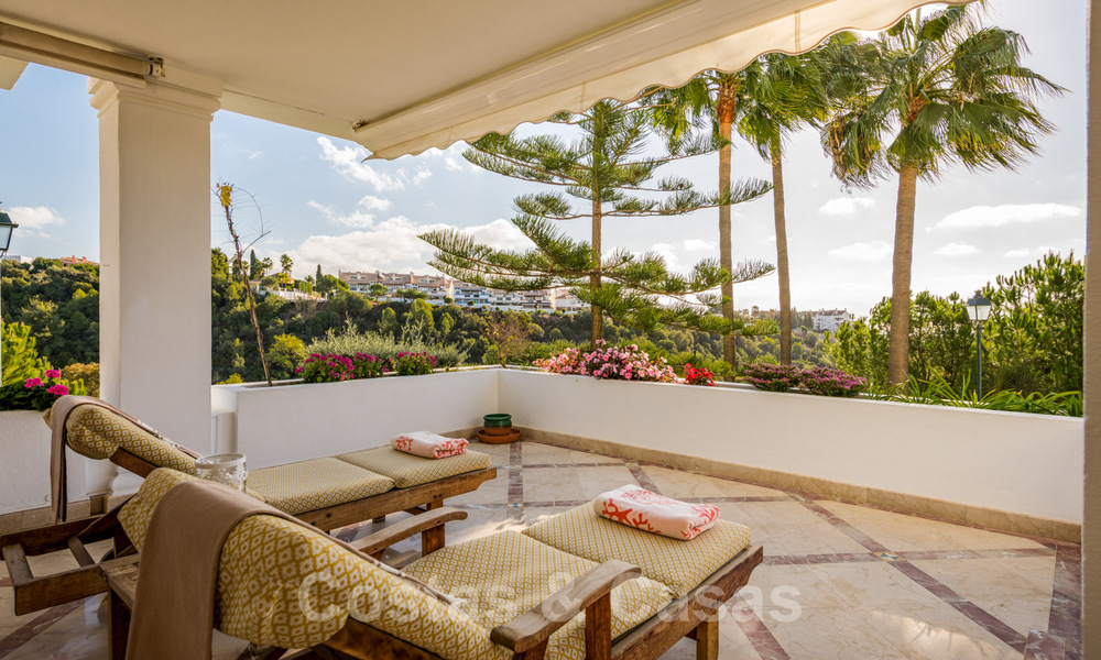 Luxe appartement te koop in een gated community en golf- en country Club vlak bij Marbella centrum 40982
