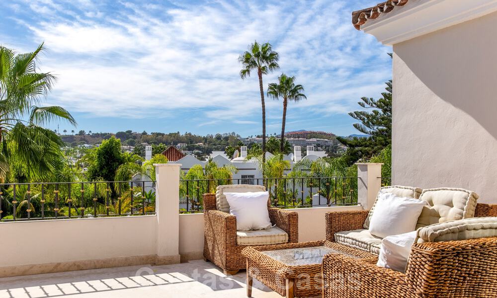 Eigentijdse, mediterrane luxevilla te koop in de golfvallei van Nueva Andalucia, Marbella 41016