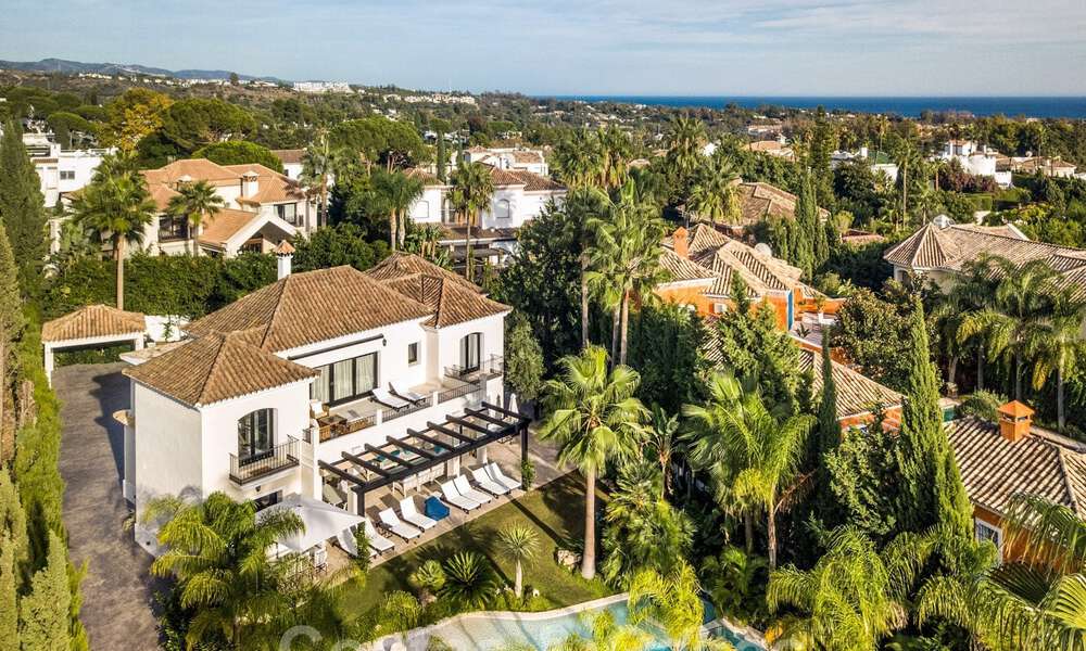 Eigentijdse, mediterrane luxevilla te koop in de golfvallei van Nueva Andalucia, Marbella 41025