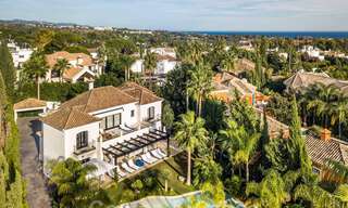 Eigentijdse, mediterrane luxevilla te koop in de golfvallei van Nueva Andalucia, Marbella 41025 
