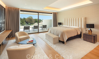 Luxueus, exclusief penthouse met enorm dakterras en eigen zwembad te koop in Marbella, Golden Mile 41119 