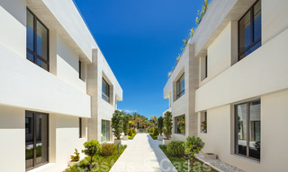 Luxueus, exclusief penthouse met enorm dakterras en eigen zwembad te koop in Marbella, Golden Mile 41126 