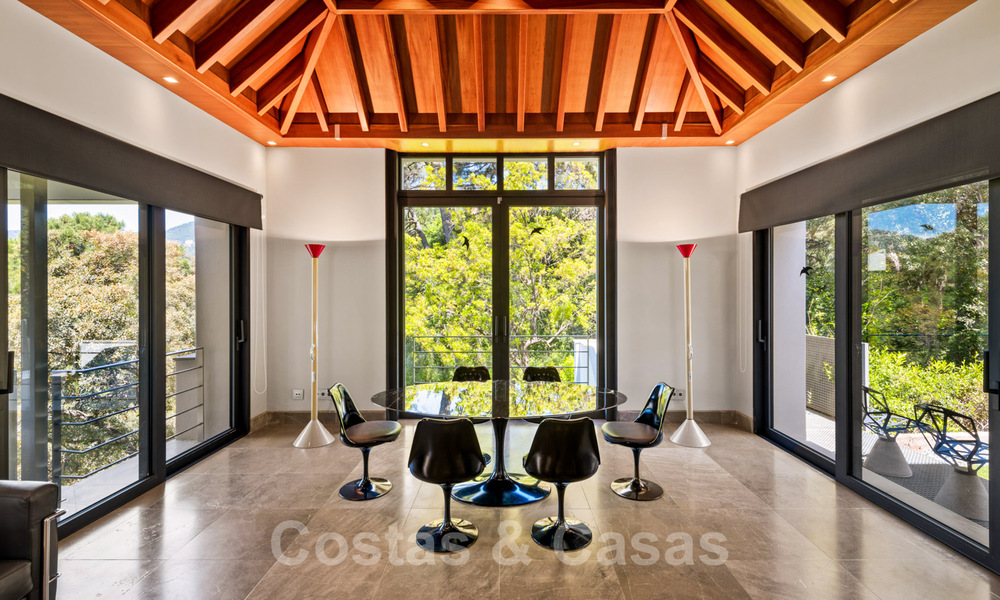 Moderne luxevilla te koop met een design interieur, in het exclusieve La Zagaleta Golfresort, Benahavis - Marbella 41219