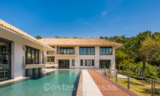 Moderne luxevilla te koop met een design interieur, in het exclusieve La Zagaleta Golfresort, Benahavis - Marbella 41236 