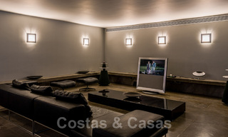 Moderne luxevilla te koop met een design interieur, in het exclusieve La Zagaleta Golfresort, Benahavis - Marbella 41263 