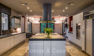 Moderne luxevilla te koop met een design interieur, in het exclusieve La Zagaleta Golfresort, Benahavis - Marbella 41267 