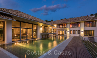 Moderne luxevilla te koop met een design interieur, in het exclusieve La Zagaleta Golfresort, Benahavis - Marbella 41272 