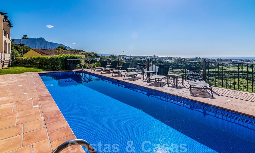 Luxueus, duplex penthouse te koop met panoramisch zeezicht in Benahavis - Marbella 41442