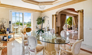 Spaanse, luxevilla te koop, met zicht op het landschap en de zee, in Marbella - Benahavis 41522 