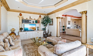 Spaanse, luxevilla te koop, met zicht op het landschap en de zee, in Marbella - Benahavis 41526 