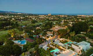 Luxueuze, LA-stijl villa te koop, met een open zicht op de La Concha berg in Nueva Andalucia - Marbella 41704 