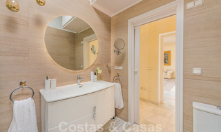 Charmant huis te koop, in een complex direct aan het strand, met prachtig zeezicht op de Golden Mile - Marbella 41659 