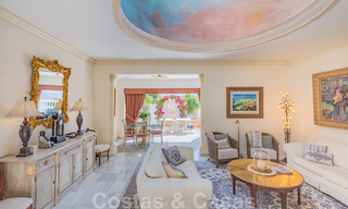 Charmant huis te koop, in een complex direct aan het strand, met prachtig zeezicht op de Golden Mile - Marbella 41667 
