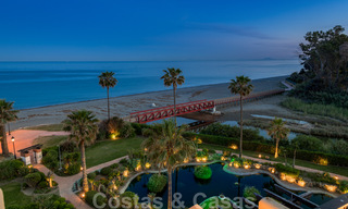 Instapklaar, luxe appartement te koop, in een beveiligd strandcomplex op de New Golden Mile tussen Marbella en Estepona 41904 