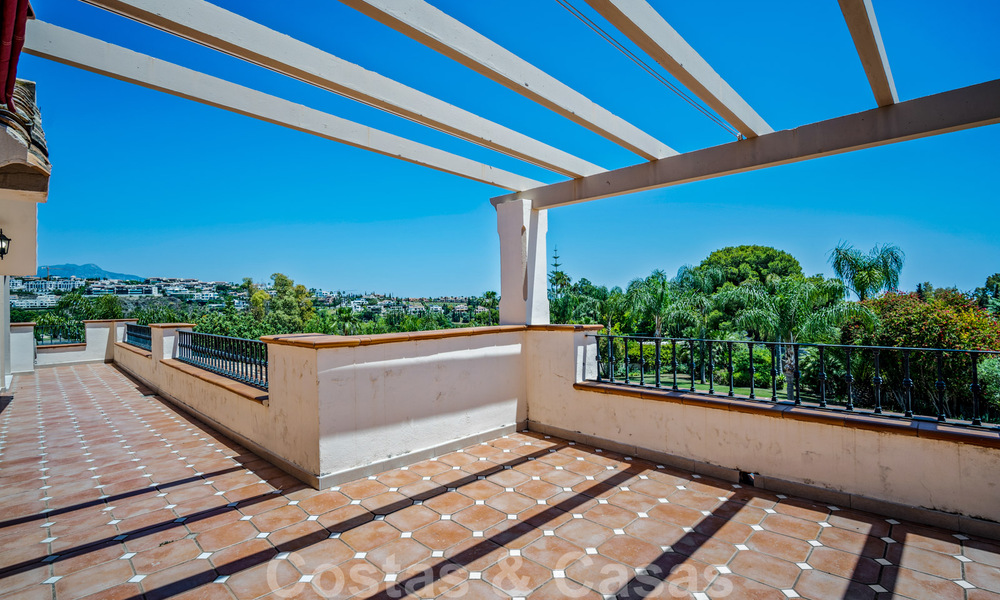 Traditionele, Spaanse luxevilla te koop in Benahavis - Marbella 41874